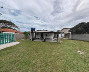 Casa Grande Simples Perto da Praia Pontal do Peró - Cabo Frio